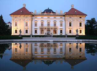 zámek slavkov, austerlitz, baroko, napoleon, tvarožná, bitva tří císařů, rubensův sál, park, historický sál, historie, magazín kult* brno