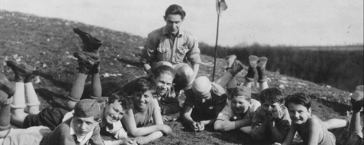 Jaroslav Foglar Rychlé Šípy, Hoši od Bobří řeky, Záhada hlavolamu. Magazín KULT* Brno