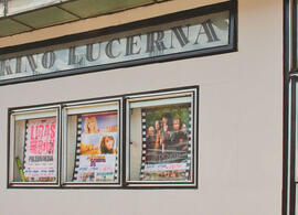 Výdejní místo magazínu KULT* v Kino Lucerna Brno. Magazín KULT*