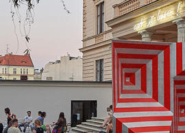 Místo Pražákův palác, Moravská galerie. Magazín KULT*  Brno