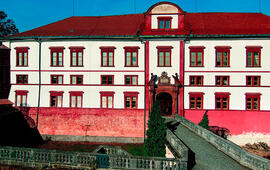 Po stopách šlechtických rodů, Habsburkové, historie, zámky, magazín KULTINO* Brno