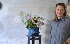 Článek Designová keramika, která dává smysl. Umělkyně Nina Fránková otevřela lidem svůj ateliér. Magazín KULTINO* Brno