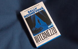 Intermezzo od Sally Rooney, recenze, magazín KULTINO* Brno