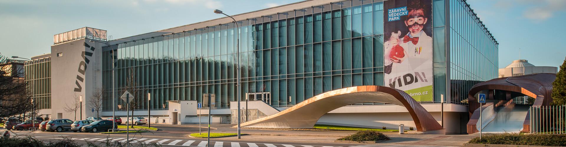 Výdejní místo magazínu KULT* ve VIDA! science centrum Brno.