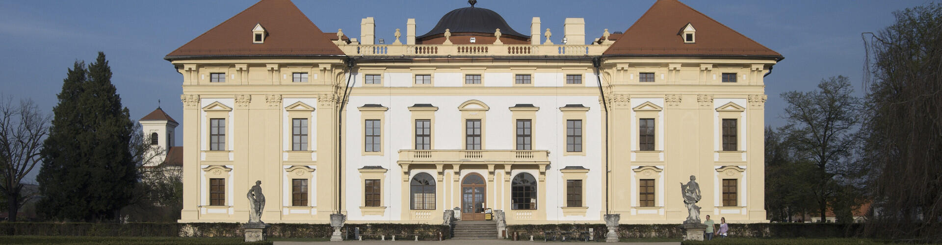 zámek slavkov, austerlitz, baroko, napoleon, tvarožná, bitva tří císařů, rubensův sál, park, historický sál, historie, magazín kult* brno